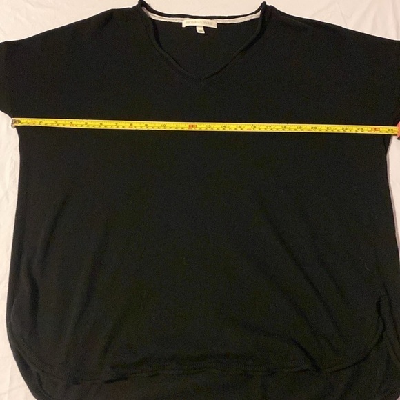Victoria Secret Black Vneck Sweater Size Medium VGUC - Picture 7 of 8